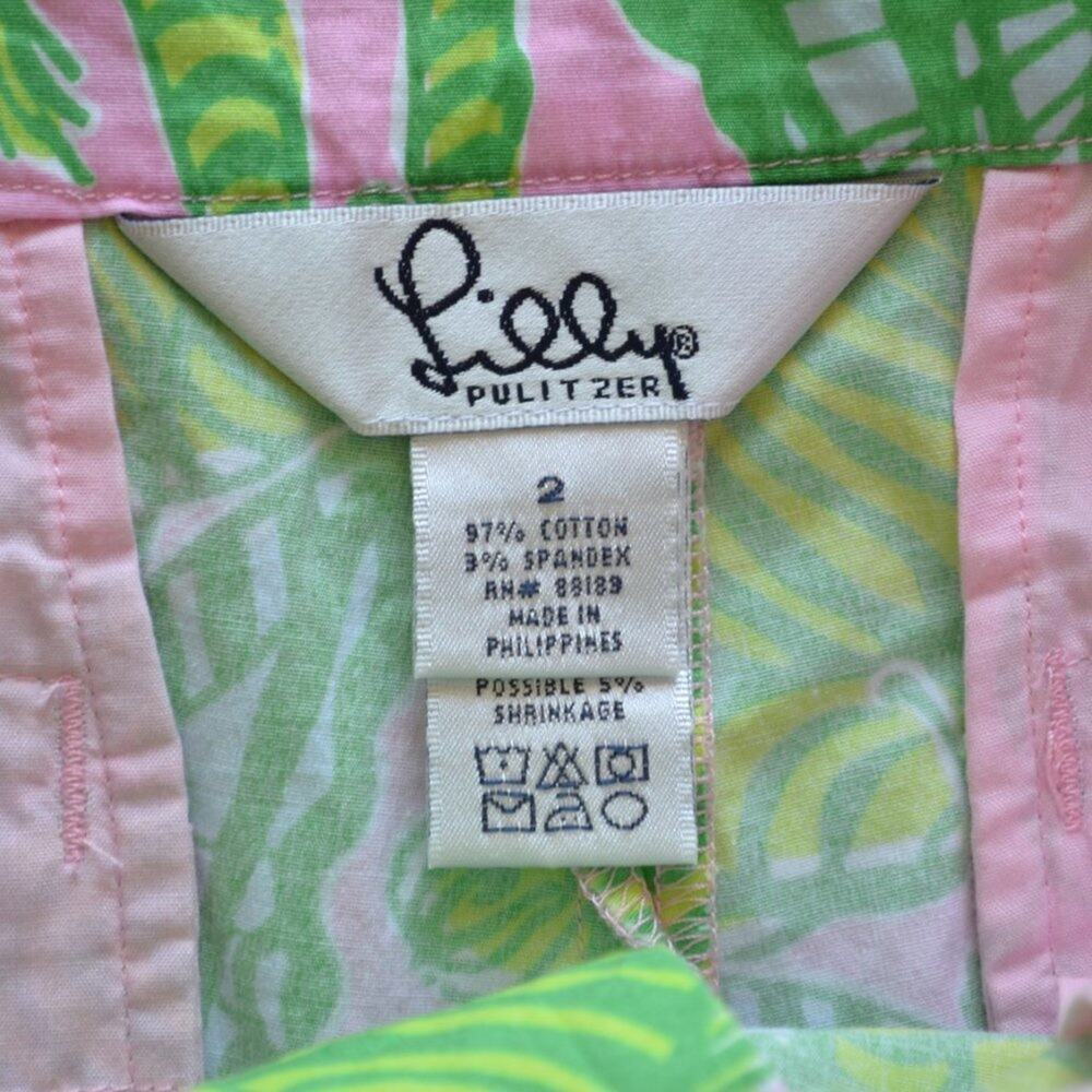 Lilly Pulitzer Shorts - Picture 2 of 3